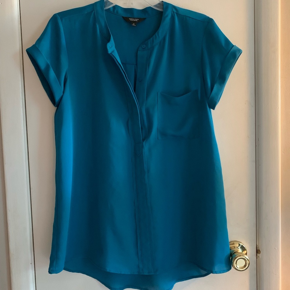 Simply Vera Wang top